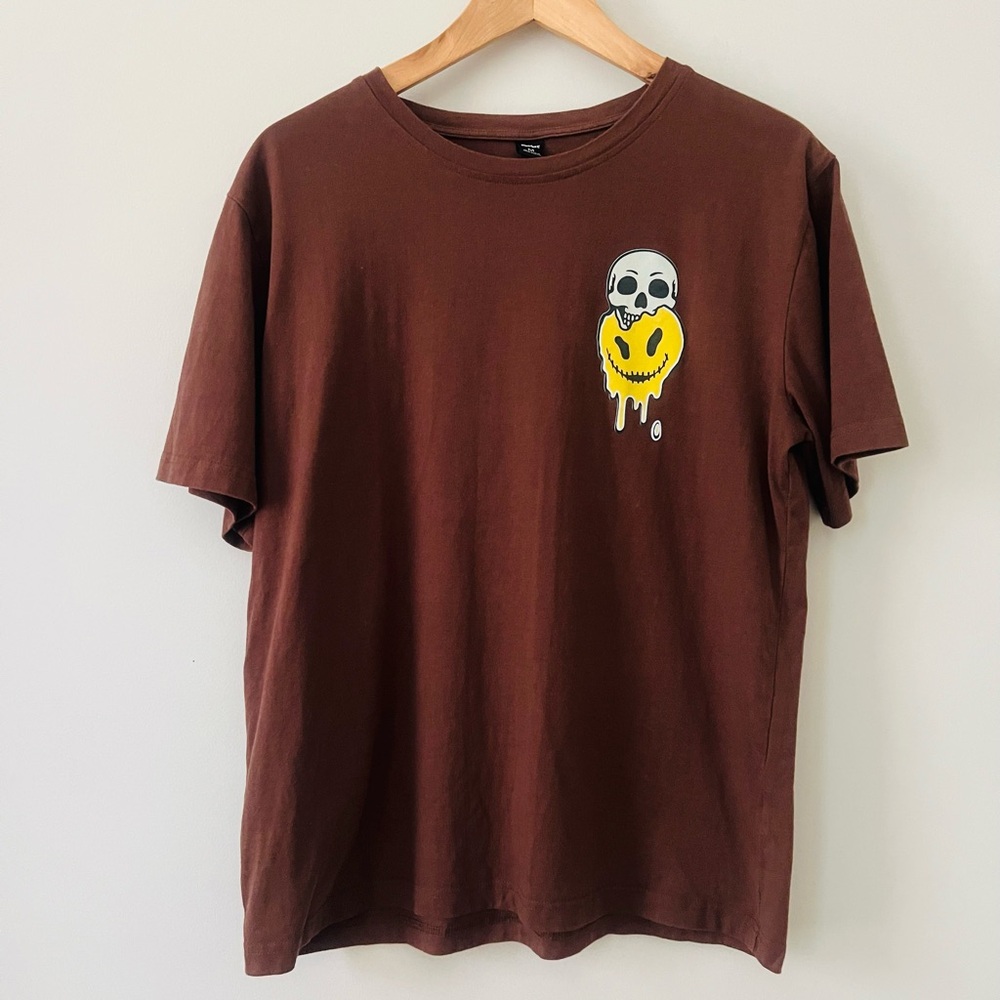 ROMWE MEN Skull & Smile Face Print Tee size M